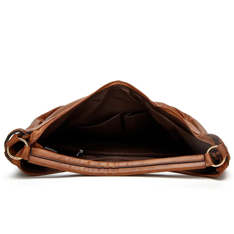 Bolsa Feminina de Couro Hobo - Ver de Prata